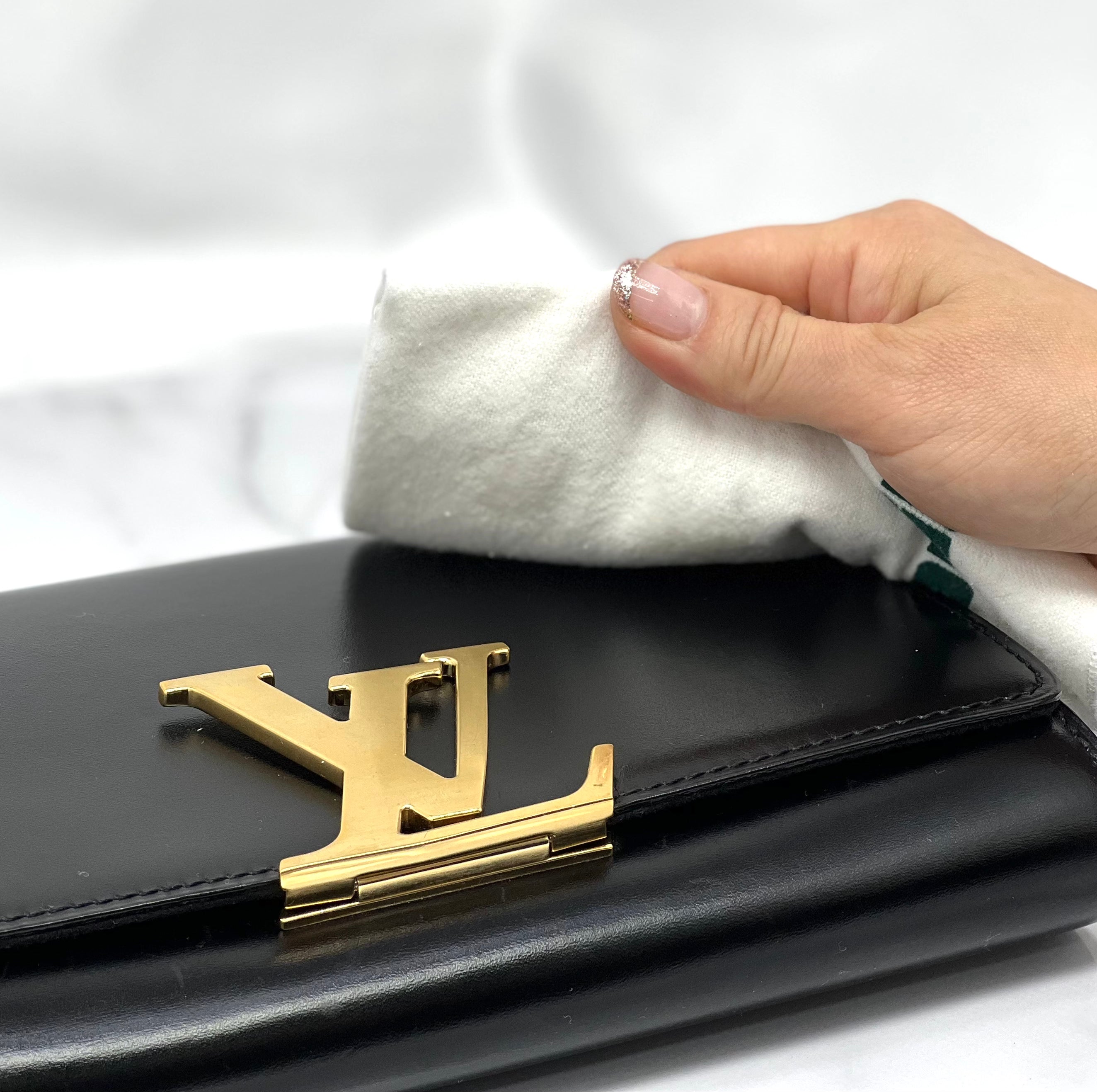 Collonil’s Polishing Cloth